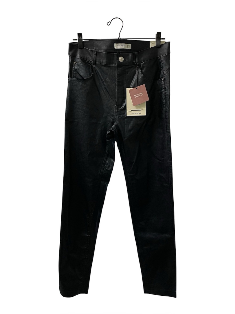 NWT Pull & Bear Black Coated Cropped Push Up High Rise Jeans